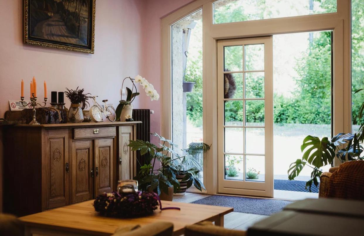 르보베크 슬라스키 Lawendowa Stajnia B&B 외부 사진